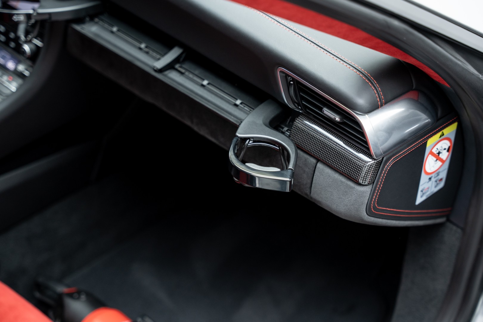 2018 PORSCHE 911 GT2 RS GCC WITH DEALER WARRANTY